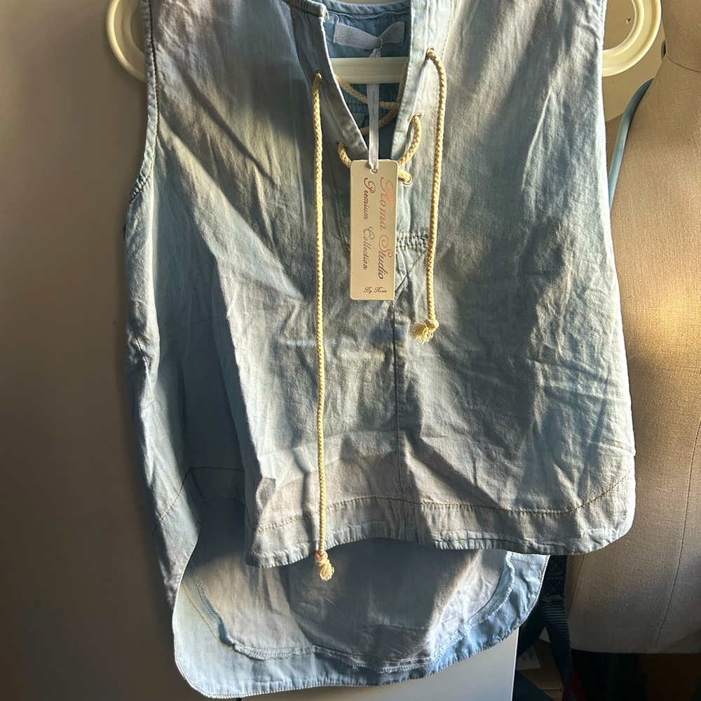 Roma Studio Premium Collection Sleeveless Top – Ice Wash – Size XL